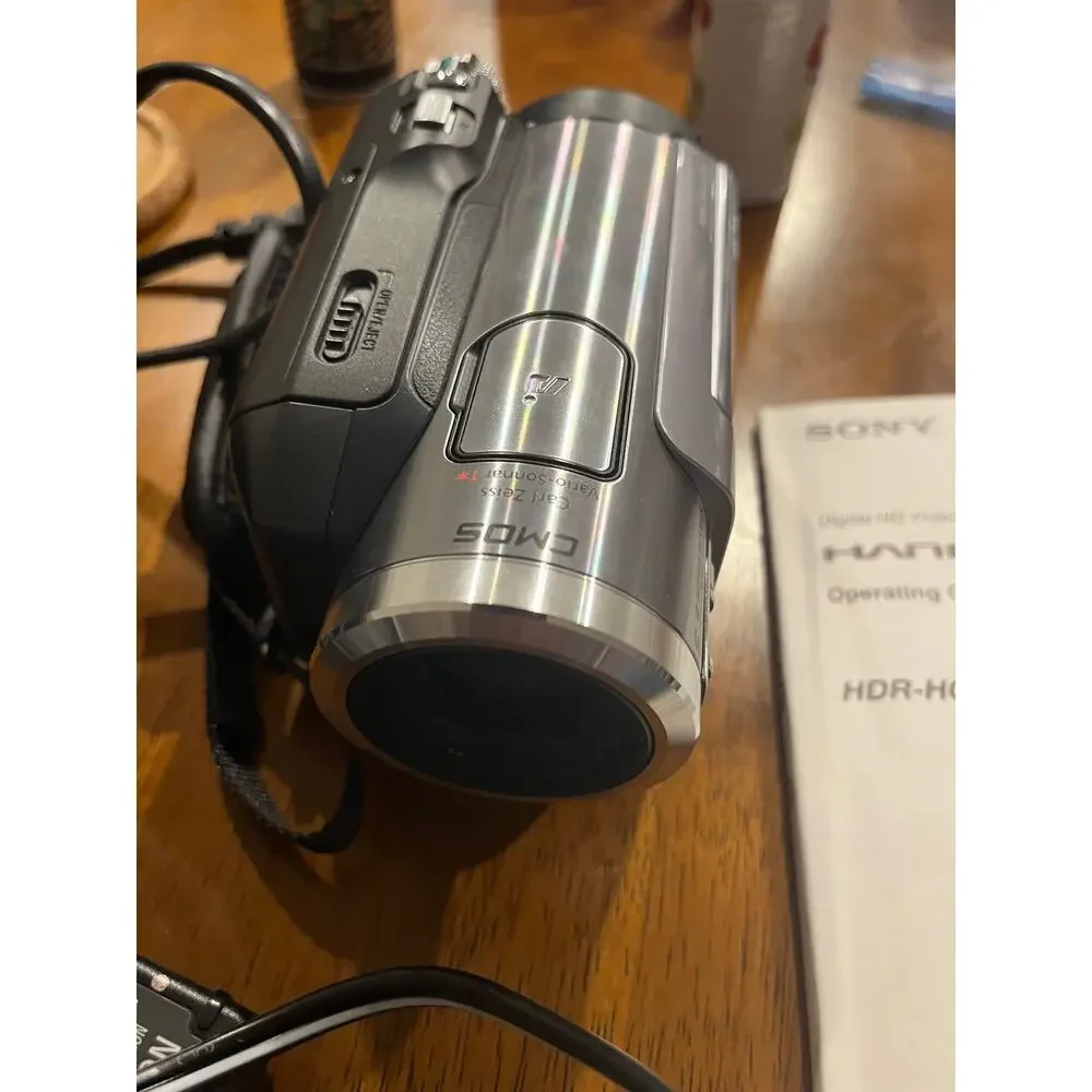 SONY HDR-HC7 Handycam Camcorder HDV MiniDV Full‎ HD 1080 Video Camera SteadyShot